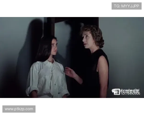 不寒而栗！《詹妮弗的躯体》8处恐怖桥段让你瞬间尖叫